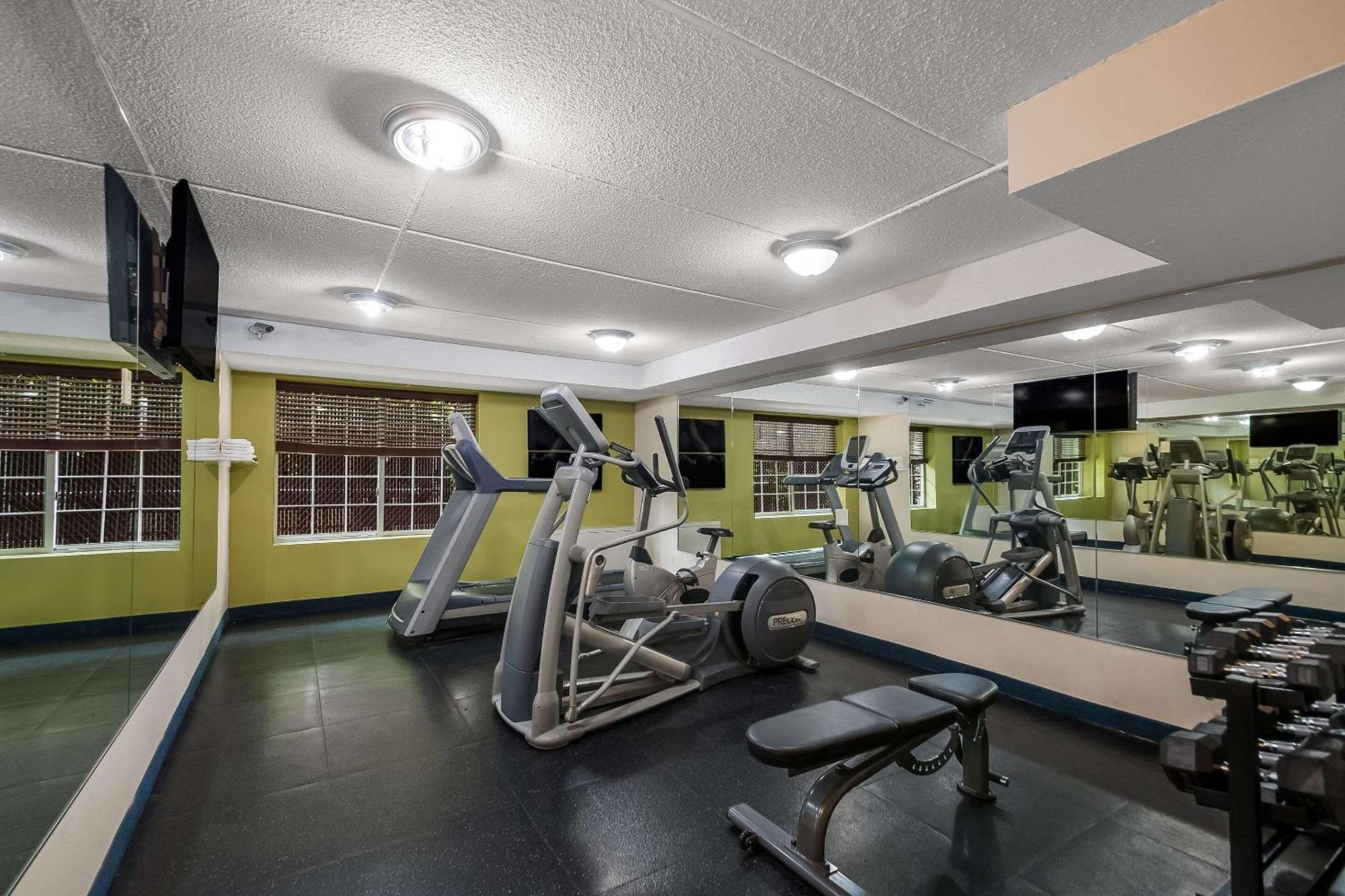 Country Inn & Suites By Radisson, Fredericksburg South I-95 , Va Luaran gambar
